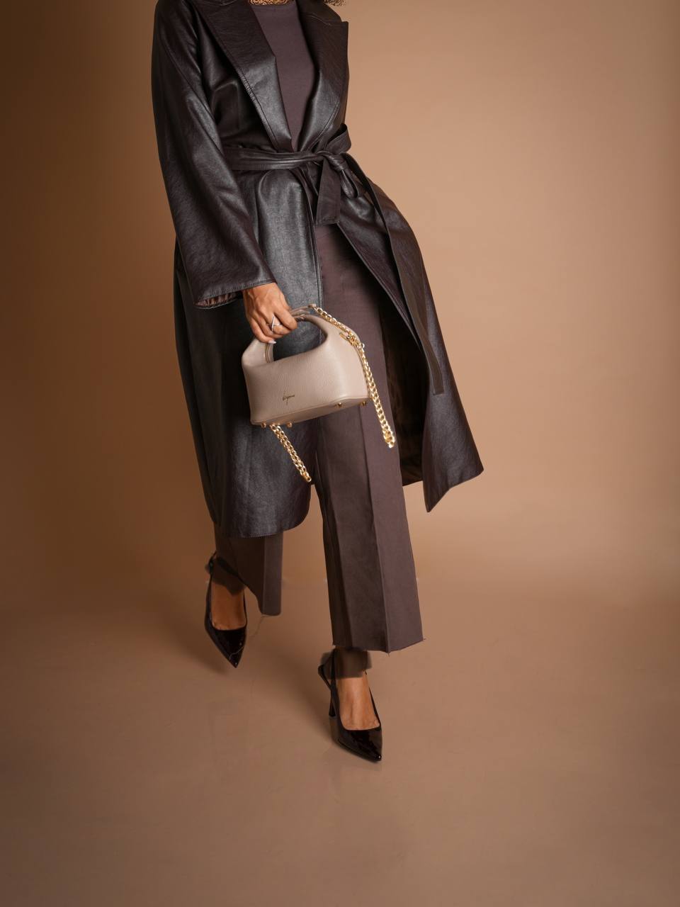 کت بلند چرم زنانه - Image 4
